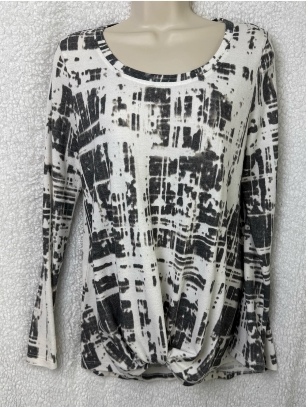 Rose+Olive Long Sleeve Abstract/Tie Dye Hi-Low Hem Gathered Knot Detail Sz M